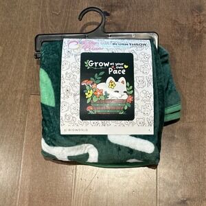Tasty Peach Plush Throw Blanket Grow At Your Own Pace 45x60 Green Kawaii NWT